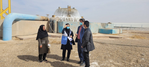بازدید کارشناسان سلامت محیط شبکه بهداشت و درمان شهرستان زهک از تصفیه خانه آب