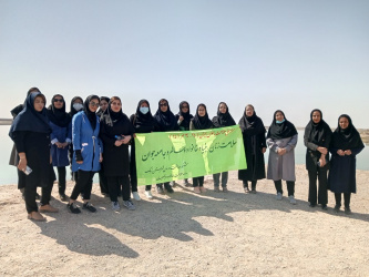 برگزاری همایش پیاده روی بانوان شبکه بهداشت و درمان زهک به مناسبت هفته سلامت بانوان ایران